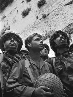 Six Day War soldiers at the Temple Wall